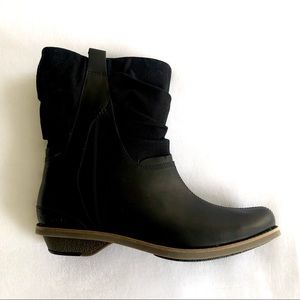 Merrill Adaline Mid Boots Size 7.5 NEW